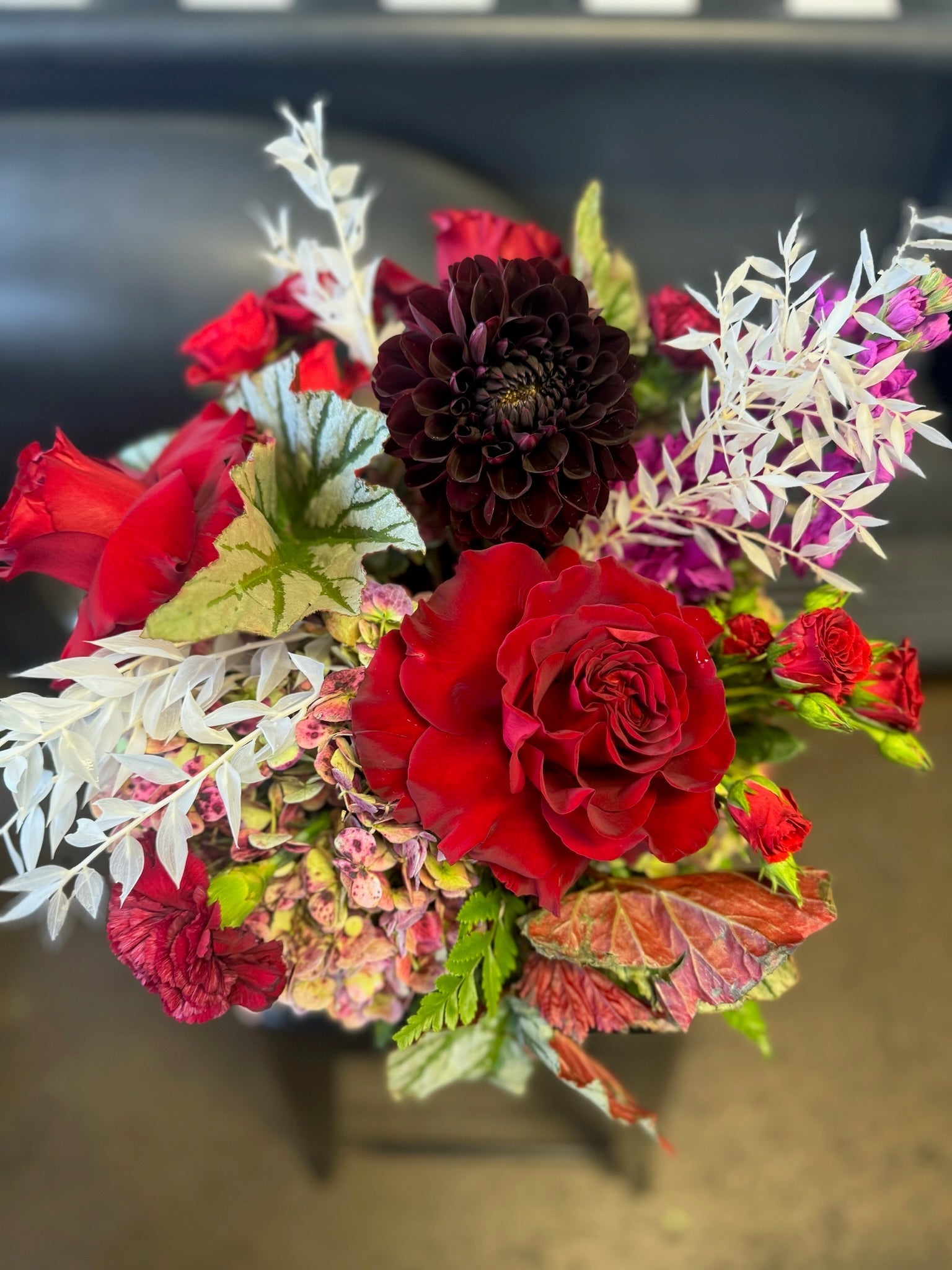 how far in advance should I order flowers