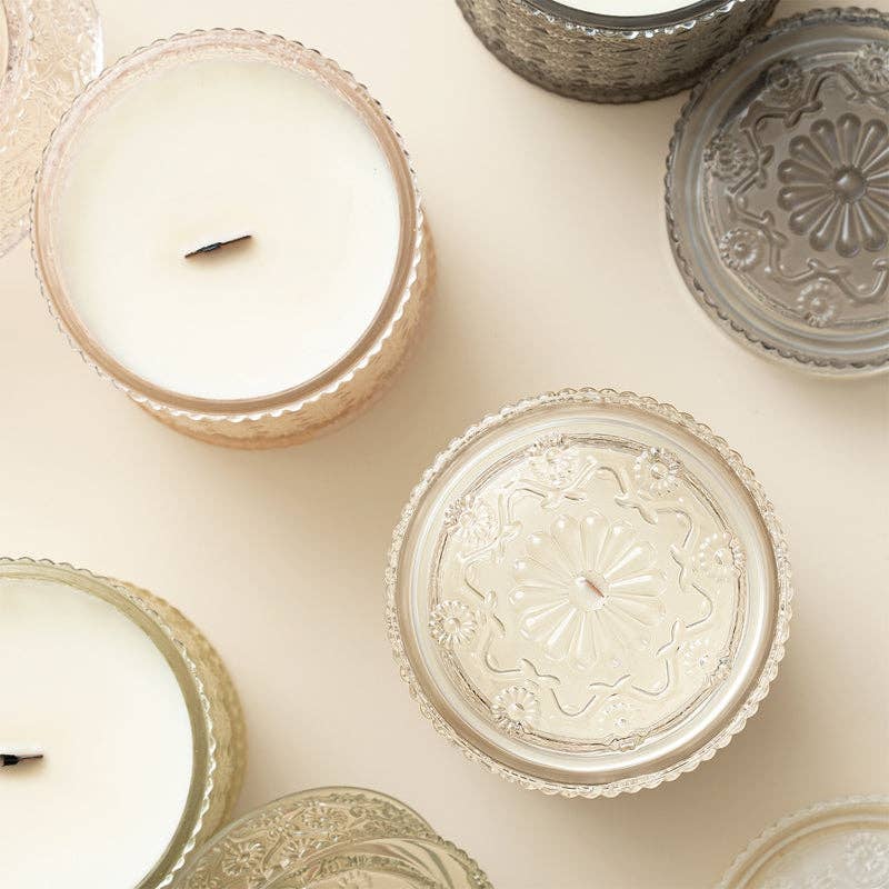 Maelyn Scented Woodwick Candle - Vanilla & Coconut