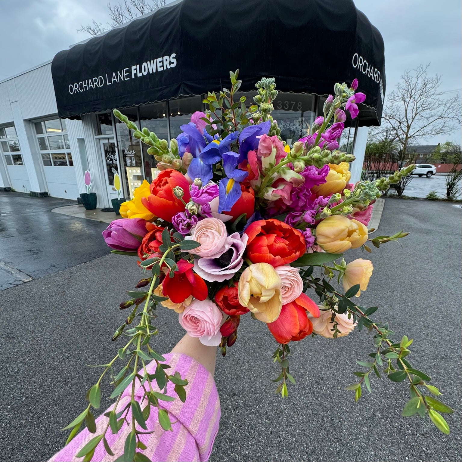 Blooms & Booze Bundle