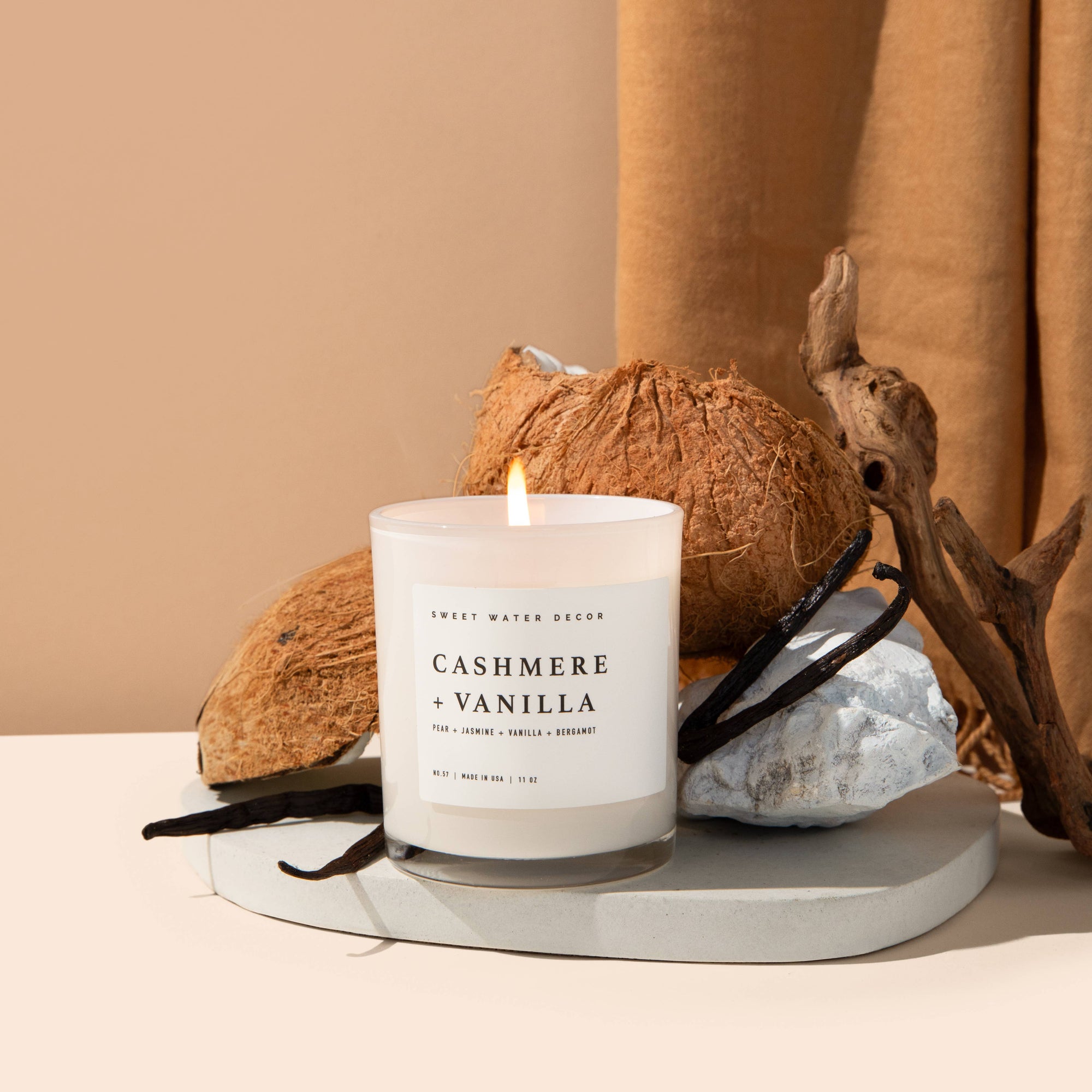 Candle - Cashmere and Vanilla 11 oz Soy Candle