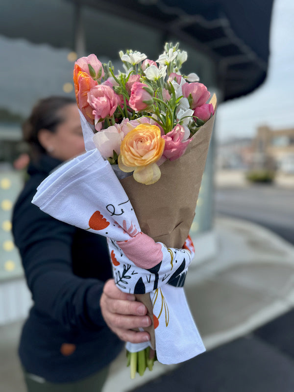 LIMITED EDITION: Bouquet & Tea Towel