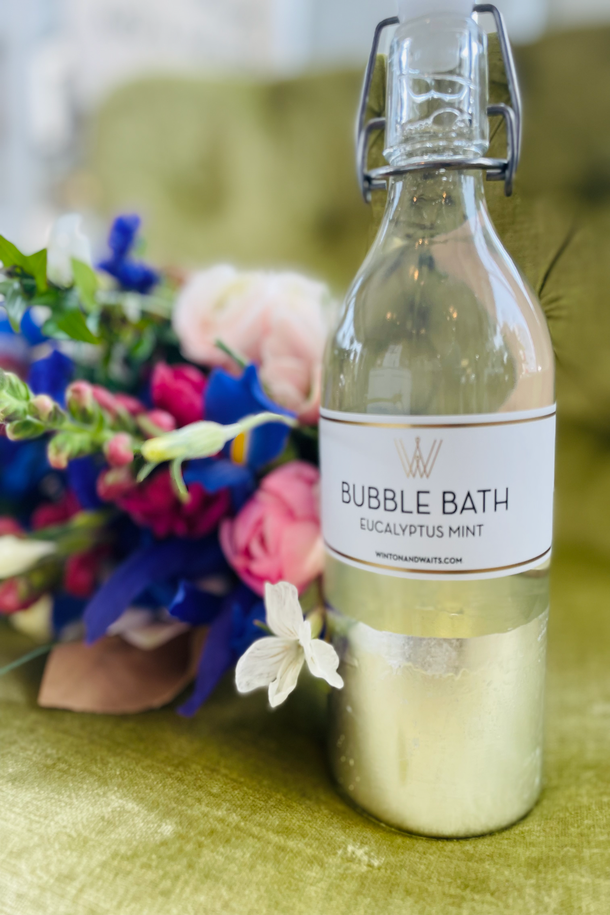 Bouquet & Bubble Bath Gift Set