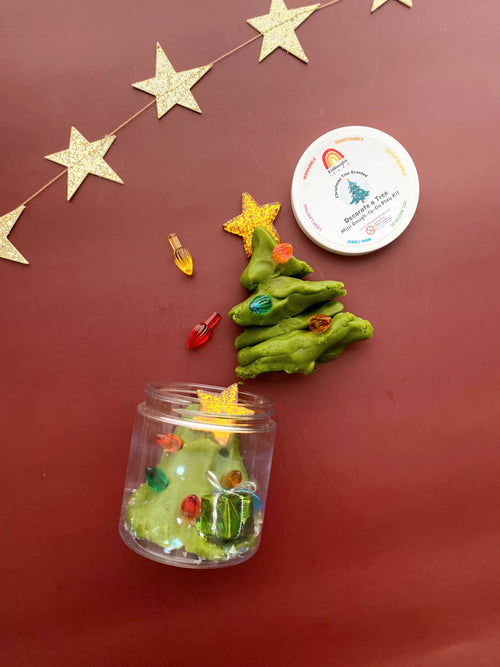 Play Dough-To-Go Decorate a Tree Mini Jar