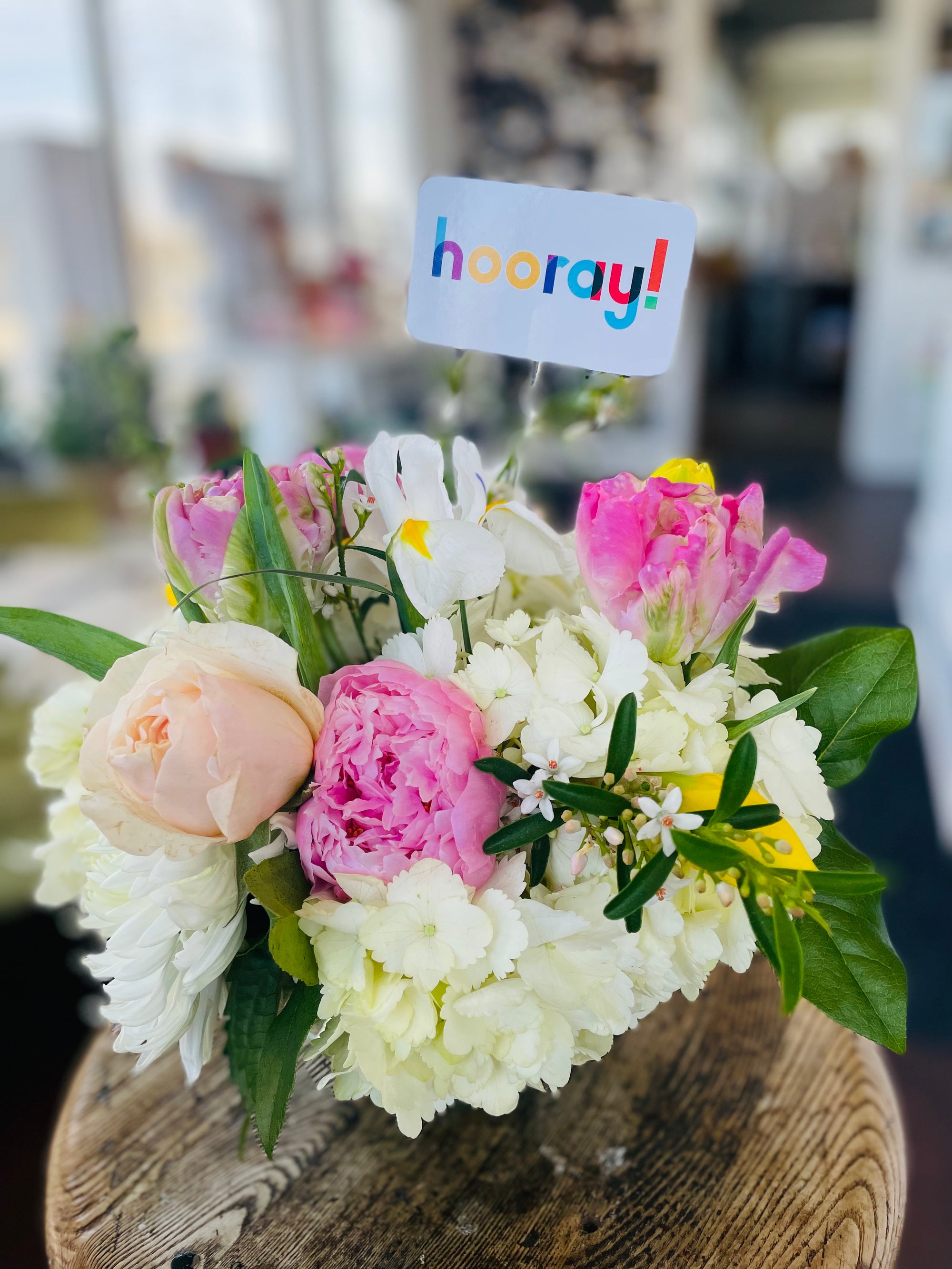 Enclosure Card - Hooray!