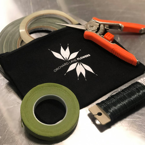 Floral design tool kit